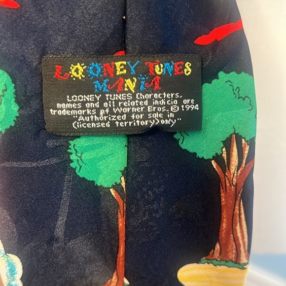 Vintage Looney Toons Tasmanian Devil Bugs Golf Tie 1994 Navy - Picture 3 of 3